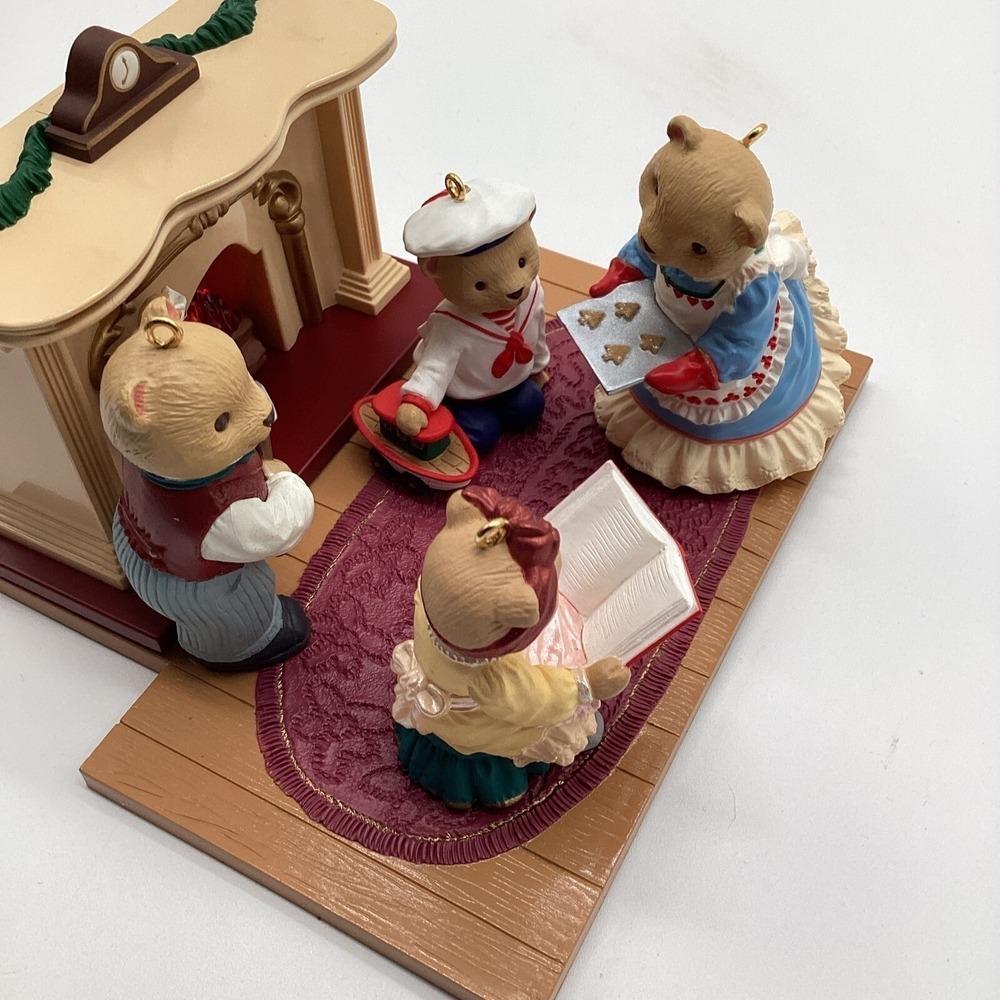 Hallmark Keepsake 1993 The Night Before Christmas Teddy Bear Light Up Ornament - Picture 5 of 14